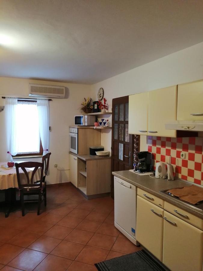 Apartment Jadranka Sveti Anton  Esterno foto