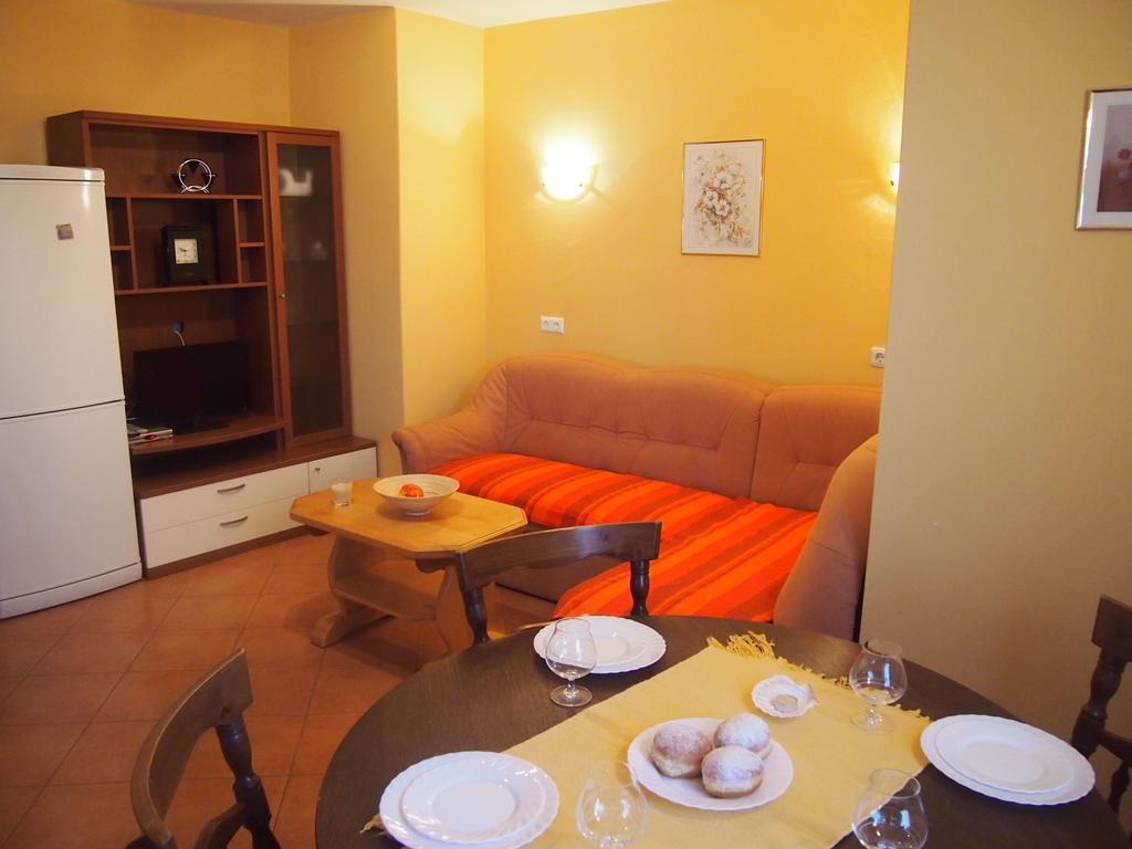 Apartment Jadranka Sveti Anton  Esterno foto